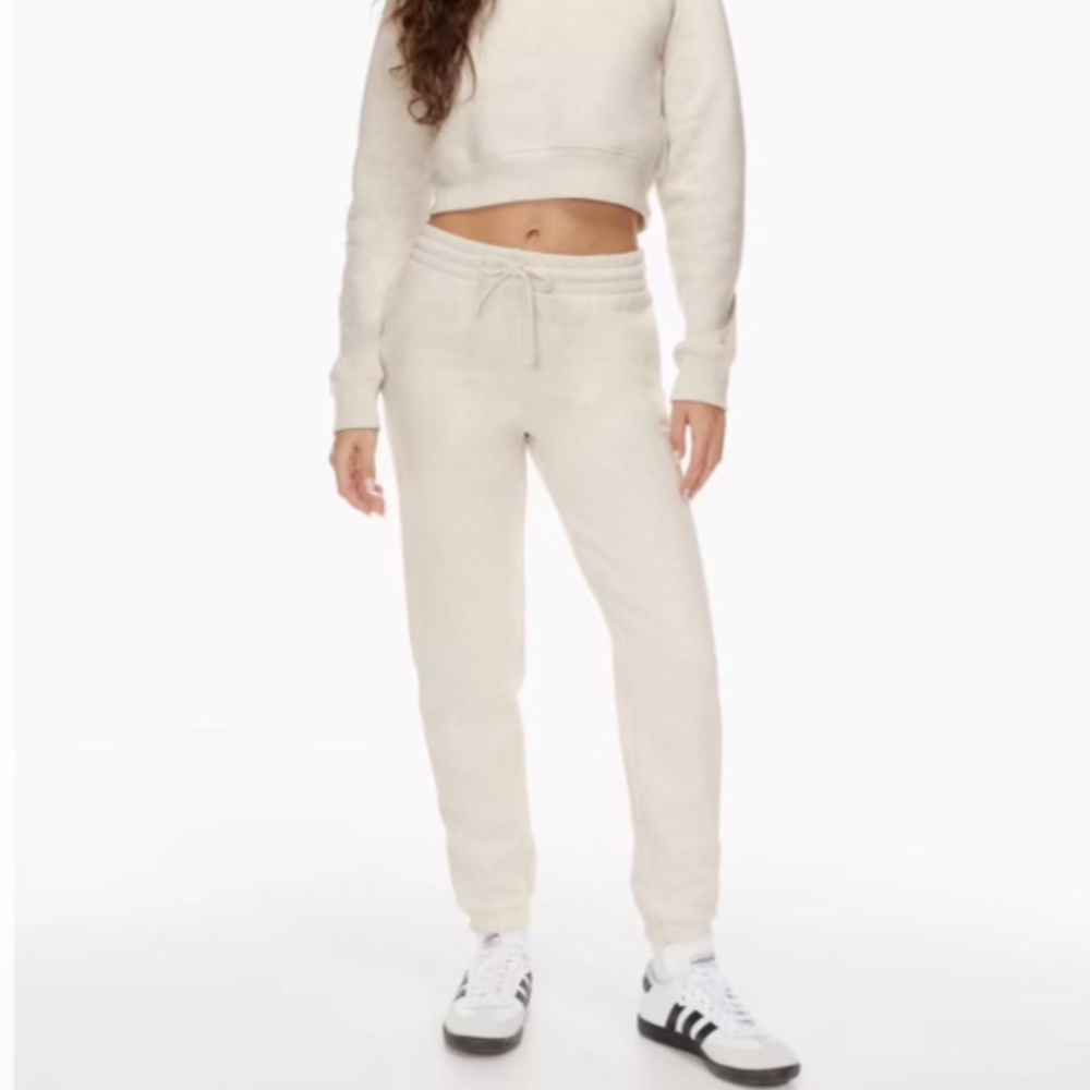 TNA Heather Light Oatmeal Cozy Fleece Perfect Joggers
